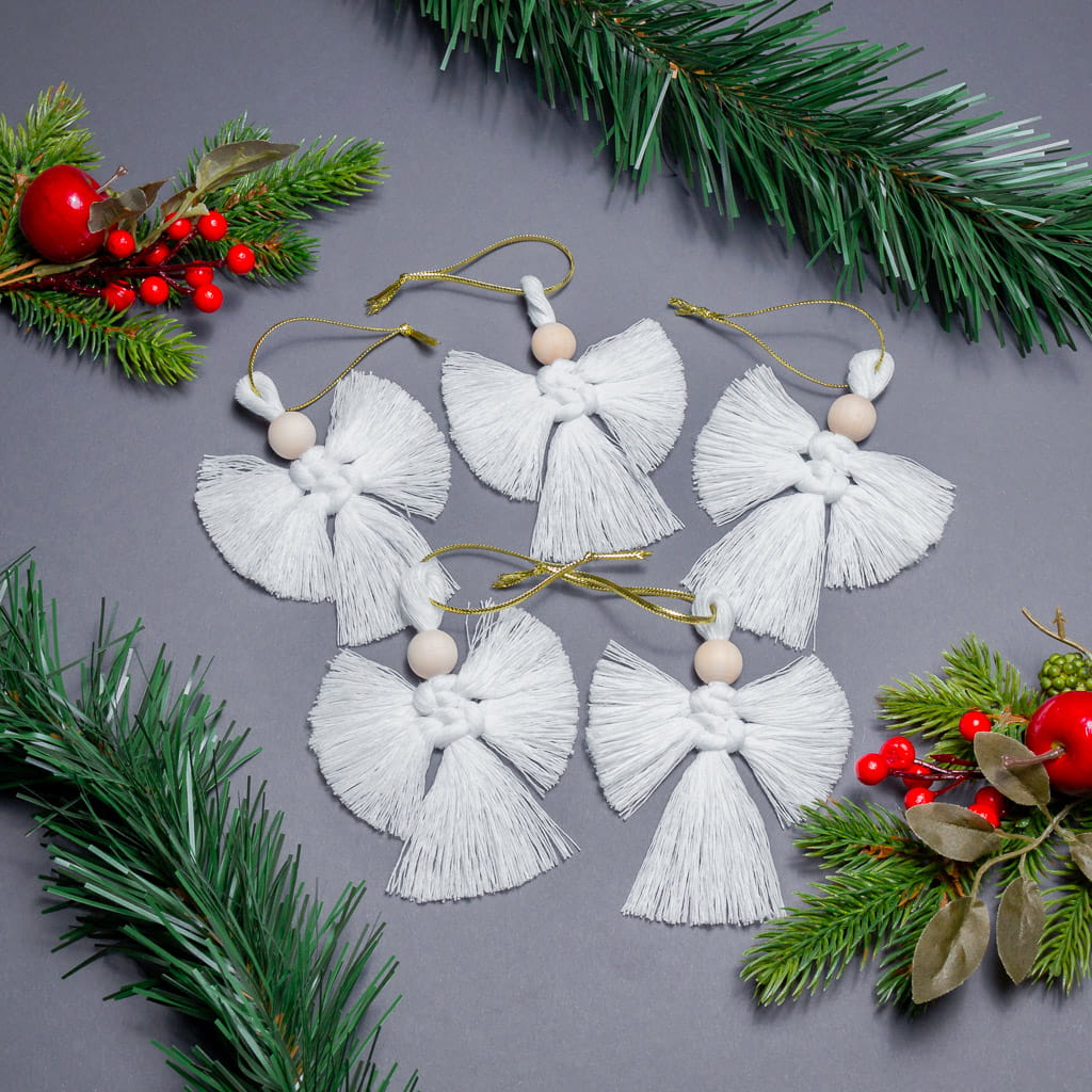 Aniołki 5 szt - zestaw ozdób świątecznych na choinkę z makramy